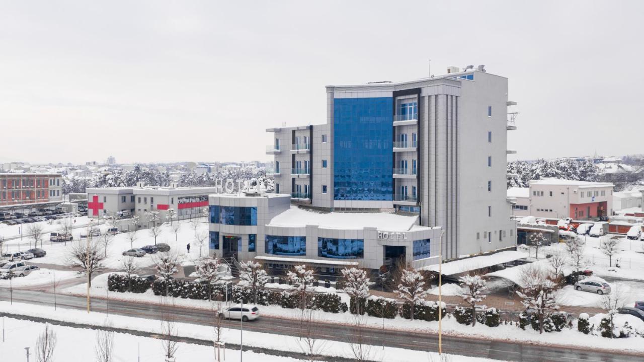 Hotel Zeneva Lux Kragujevac Eksteriør bilde