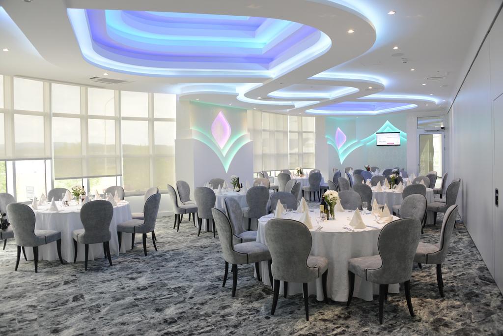 Hotel Zeneva Lux Kragujevac Eksteriør bilde